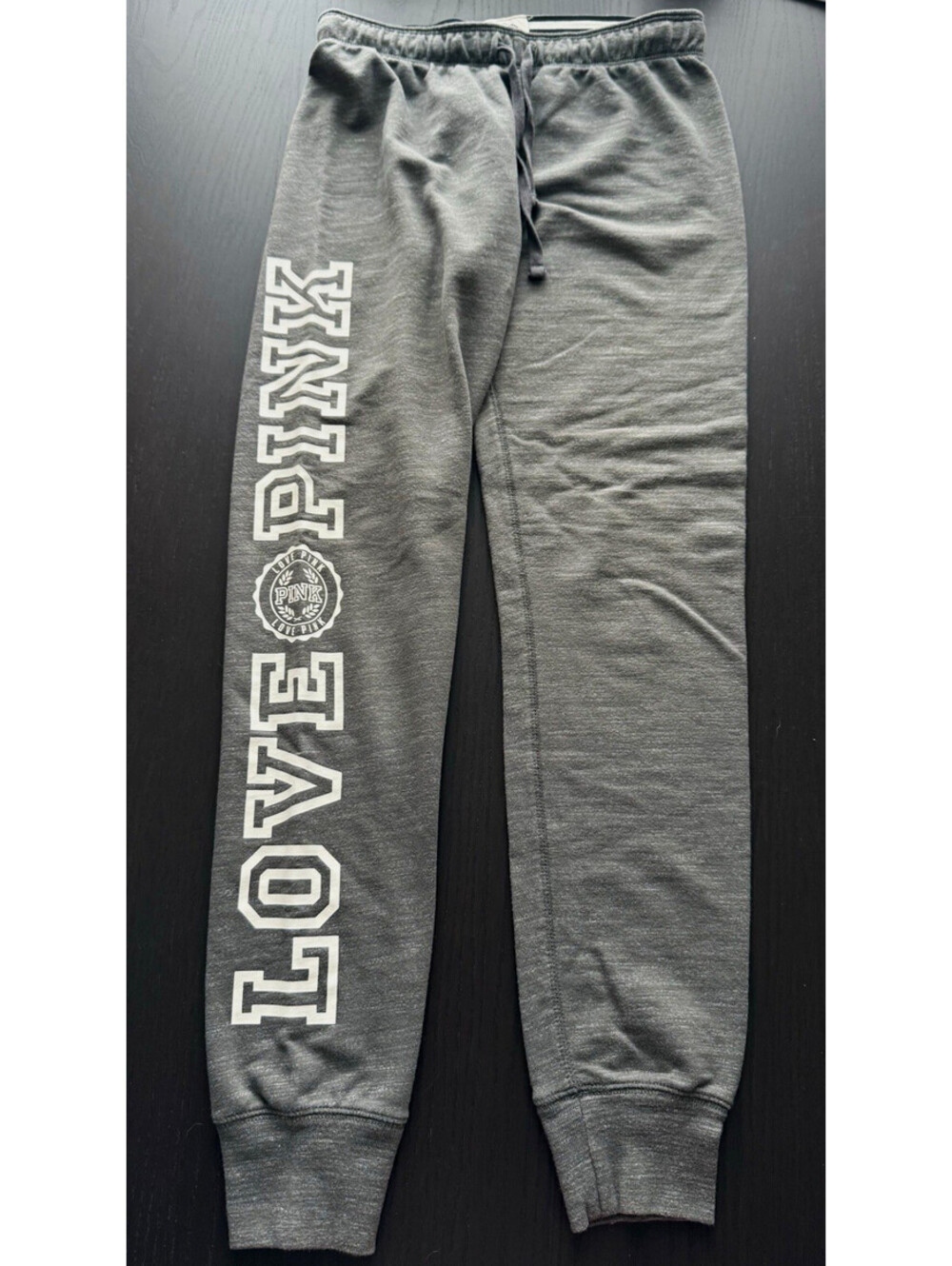 Victoria’s Secret PINK Soft 28” Gray Sweatpants Joggers Sz XS Love Pink Graphic